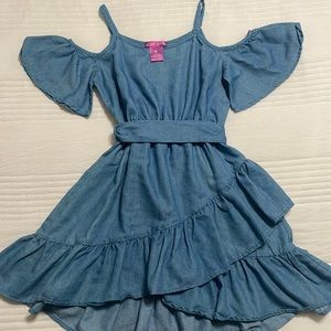 Beautiful dress for girl.